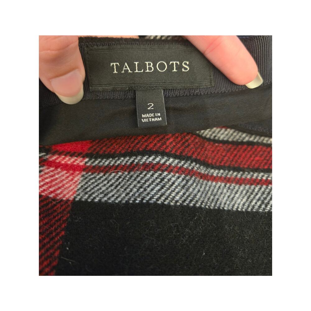 Talbots petite knee length plaid skirt, size 2 - Picture 3 of 7